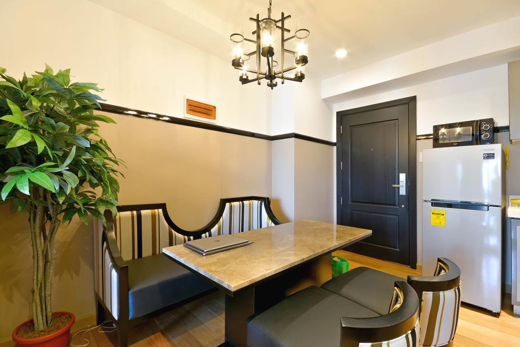 Milano Versace Suites Makati City Zewnętrze zdjęcie