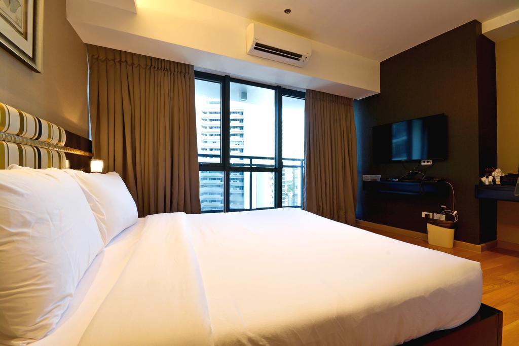 Milano Versace Suites Makati City Zewnętrze zdjęcie