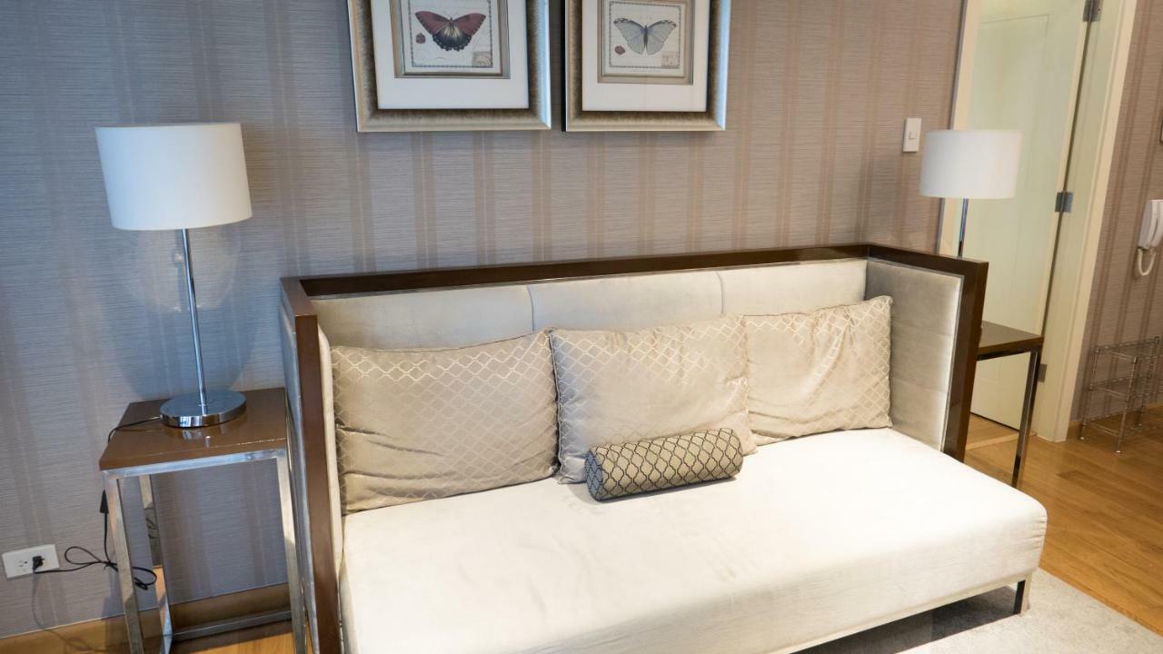 Milano Versace Suites Makati City Zewnętrze zdjęcie